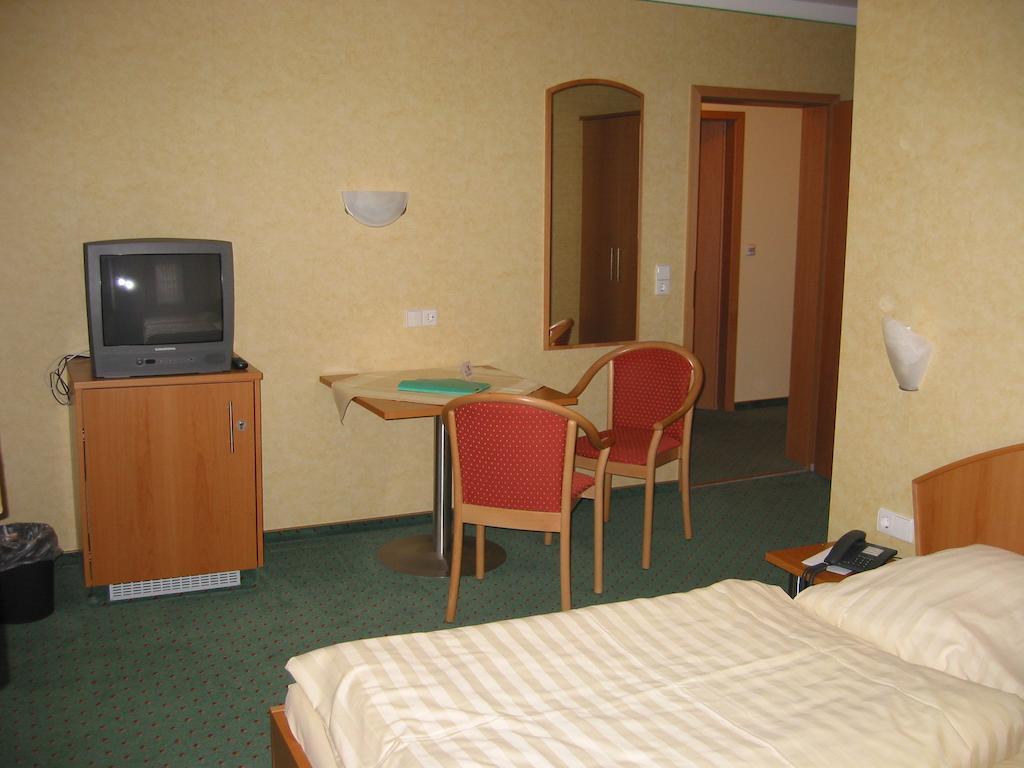 Gasthof Zum Lamm Gomadingen Номер фото