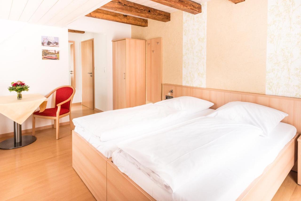 Gasthof Zum Lamm Gomadingen Екстер'єр фото